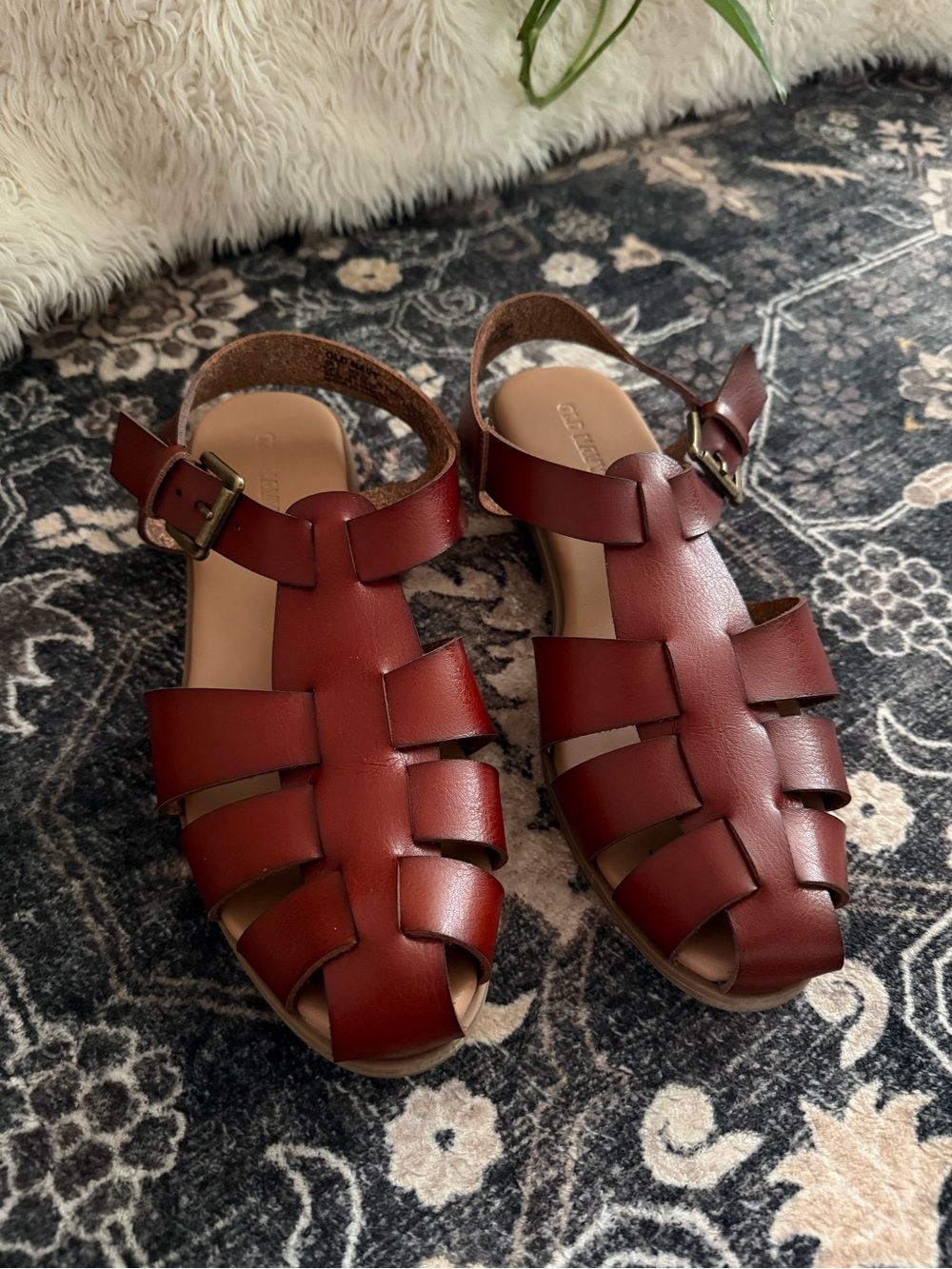 Women's Brown Leather Fisherman Sandals